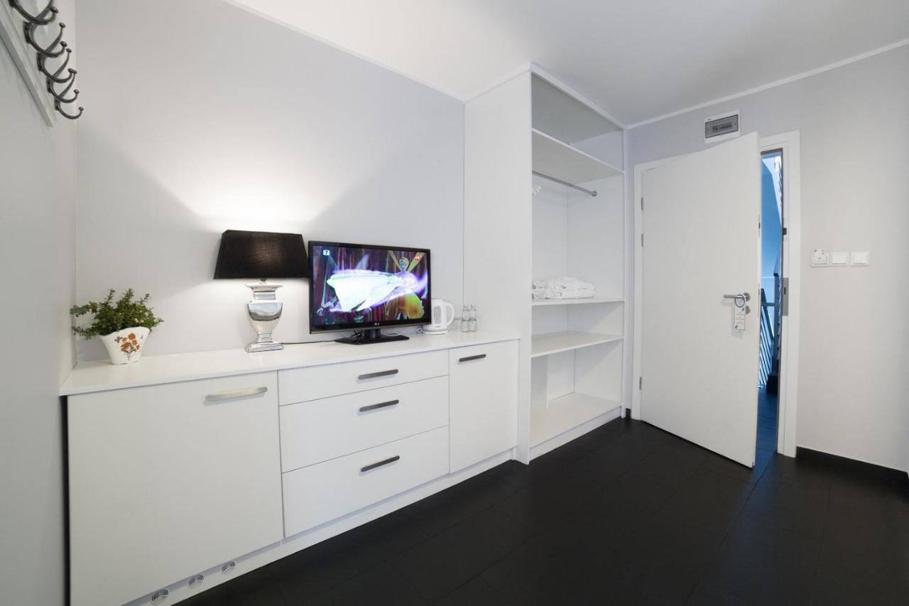 Hotel Amber Suite & Spa - Enklawa Dla Doroslych (Adults Only) Miedzywodzie Exterior photo