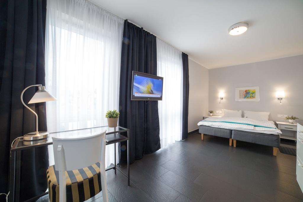 Hotel Amber Suite & Spa - Enklawa Dla Doroslych (Adults Only) Miedzywodzie Exterior photo